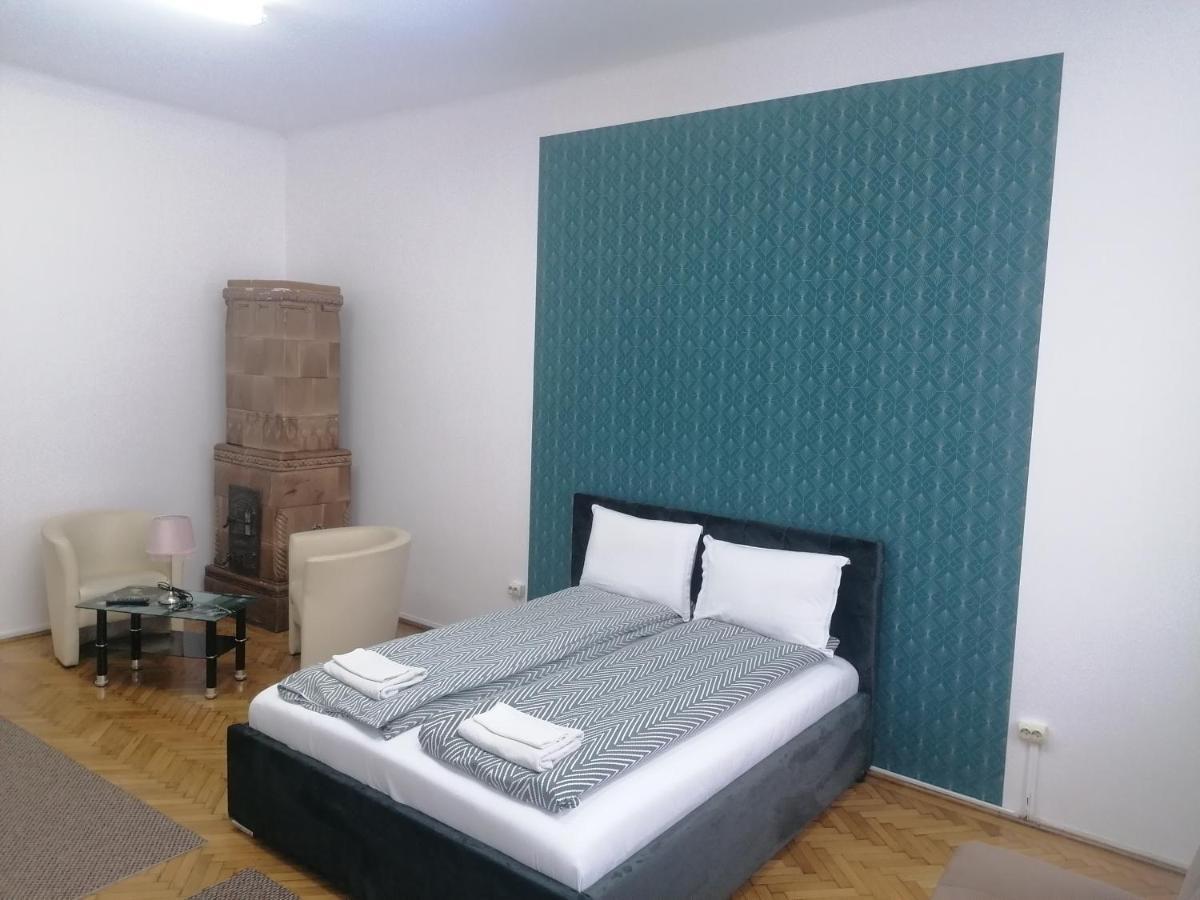 Апартаменты Apartament Royal Сибиу Экстерьер фото